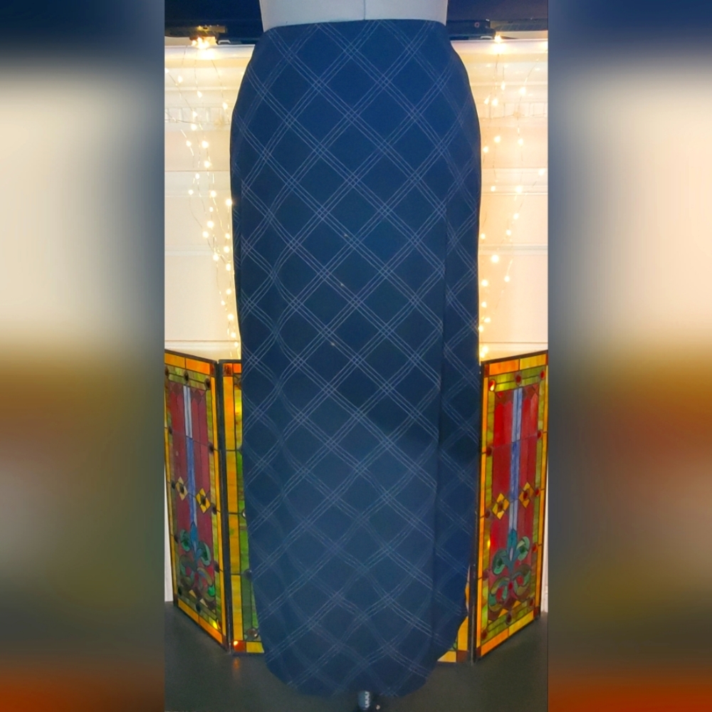 Vintage EXPRESS Black/White Jersey Maxi Skirt w/ side slit, size Large